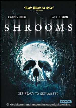Illustration for article titled The Best And Worst Horror Movie Covers, From Thankskilling To Monsturd